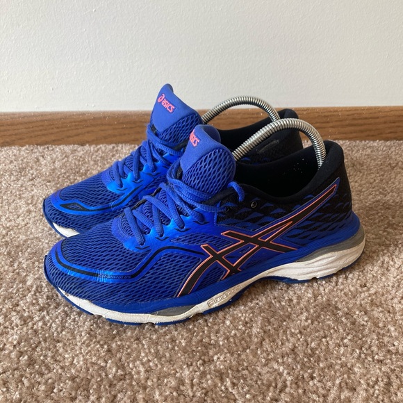 Asics Shoes - ASICS Gel-Cumulus 19 2A. Men’s size 8.5.